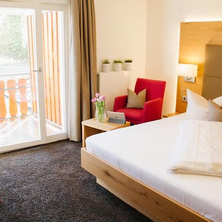 Hotel-Restaurant Sennhuette Im Herzen Des Suedschwarzwalds Kleines Wiesental Eksteriør bilde